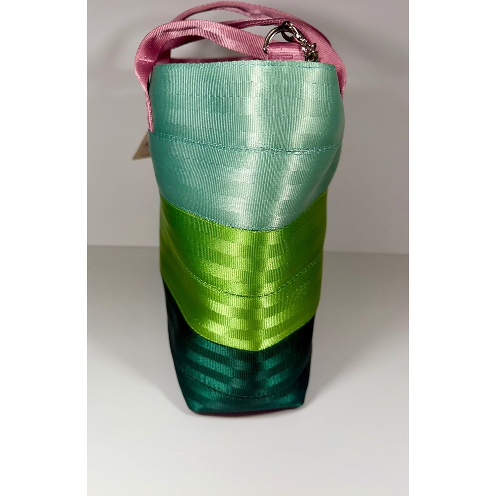 NWT Harveys Seatbelt Bag Love Me So Matcha Medium Streamline Tote MST Green Pink - Picture 6 of 13